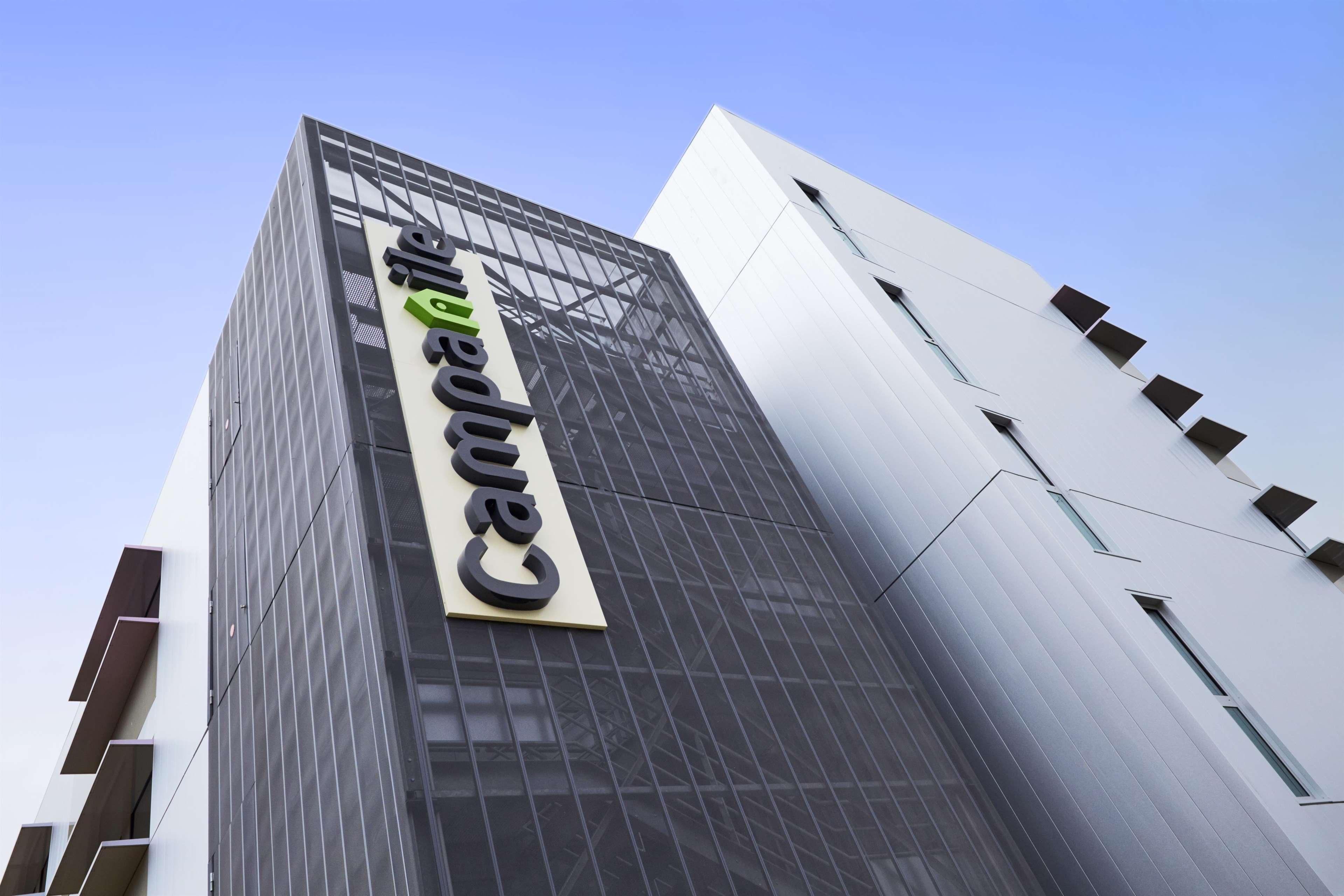 Campanile La Roche Sur Yon Centre Gare Hotel Ngoại thất bức ảnh